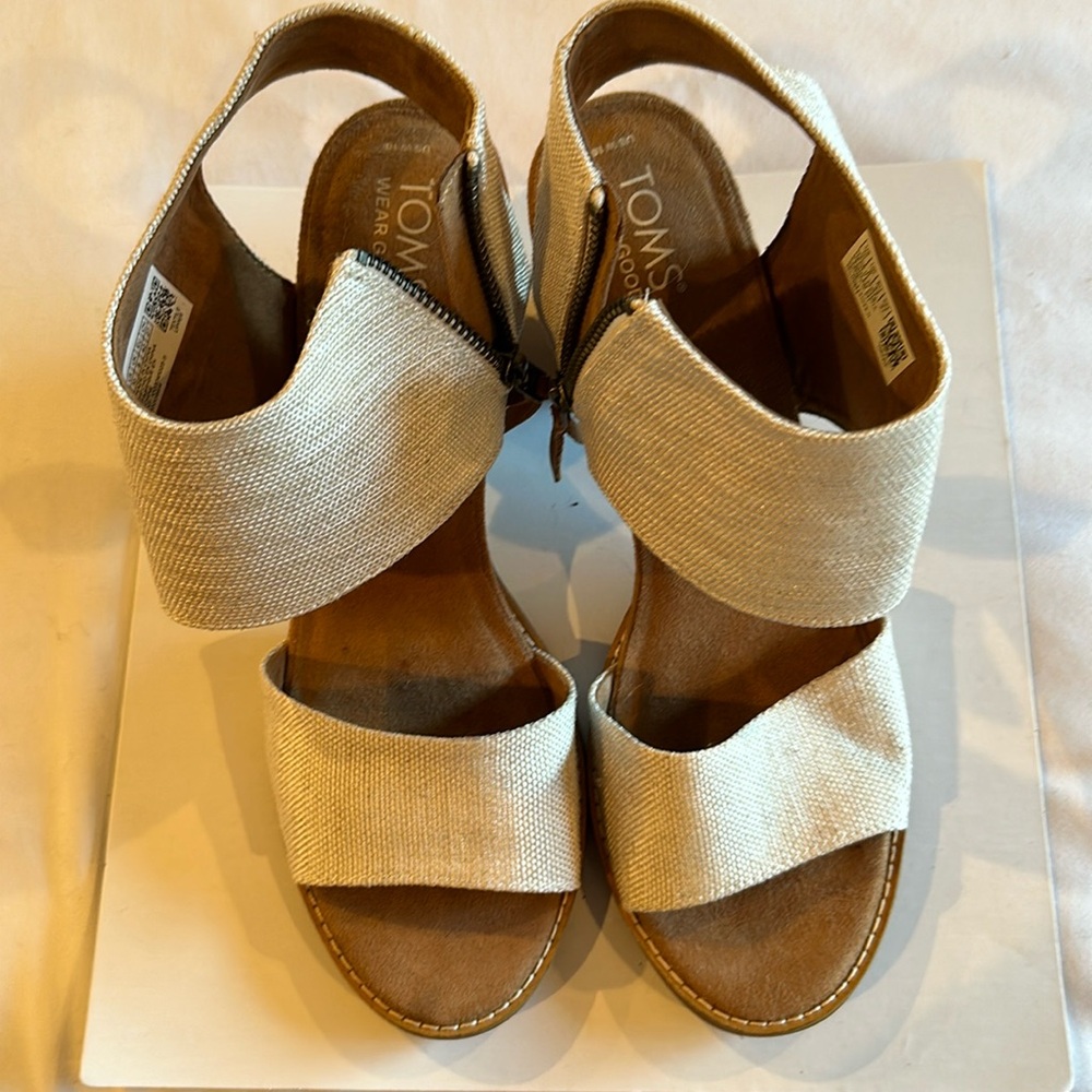 TOMS Sandals Womens 9 Majorca Cut Out Block Heels Brown Leather Zip Open Toe